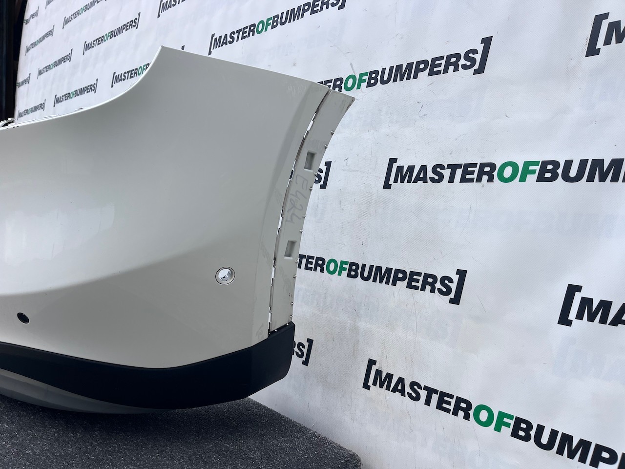 Mercedes Gla 4 Matic Se A156 Lift 2017-2020 Rear Bumper 6 Pdc Genuine [e424]