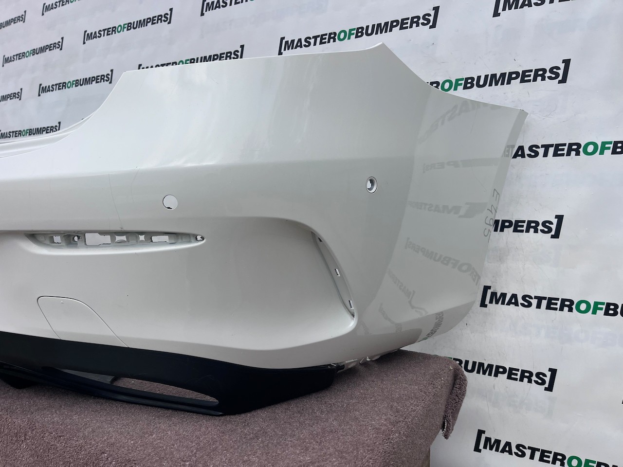 Mercedes E Class Coupe Cabrio Amg A238 2017-2021 Rear Bumper Genuine [e495]