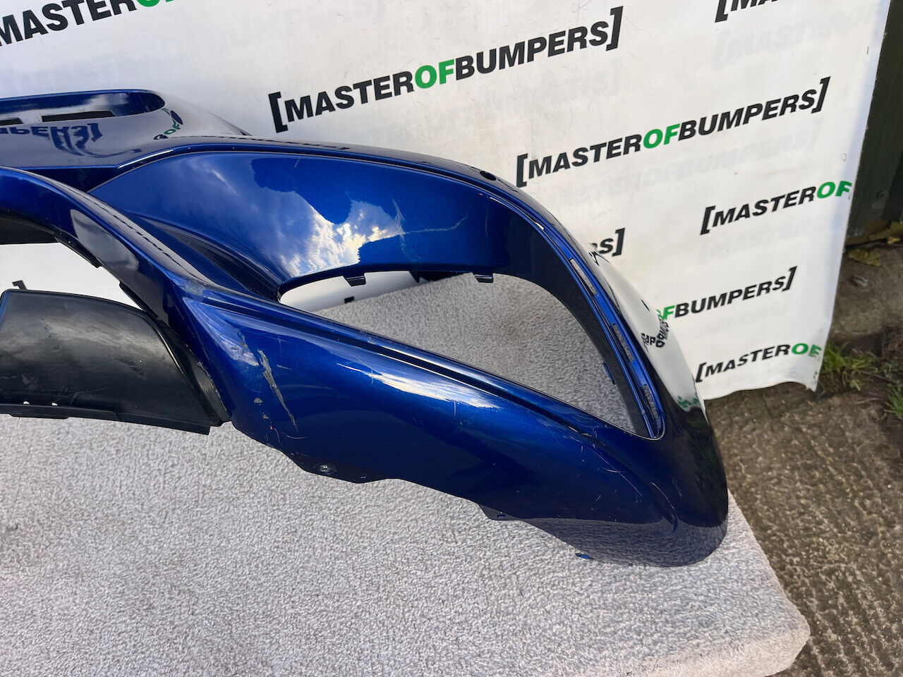 Mercedes Sl500 Amg Sport A231 Lift 2017-2021 Front Bumper 6 Pdc Genuine [e159]