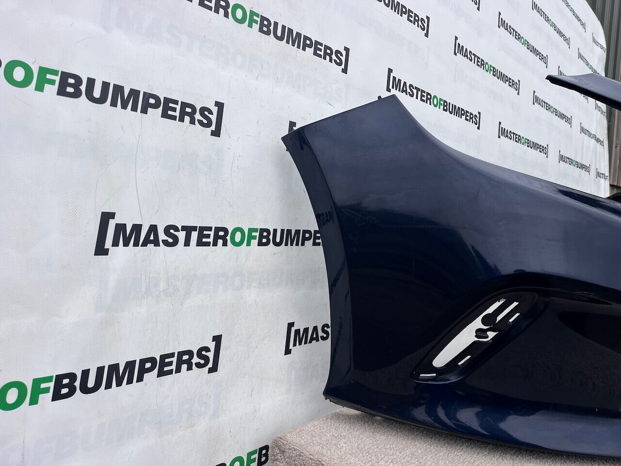 Mercedes A Class Se A176 Lift Hatchback 2016-2019 Front Bumper Genuine [e173]