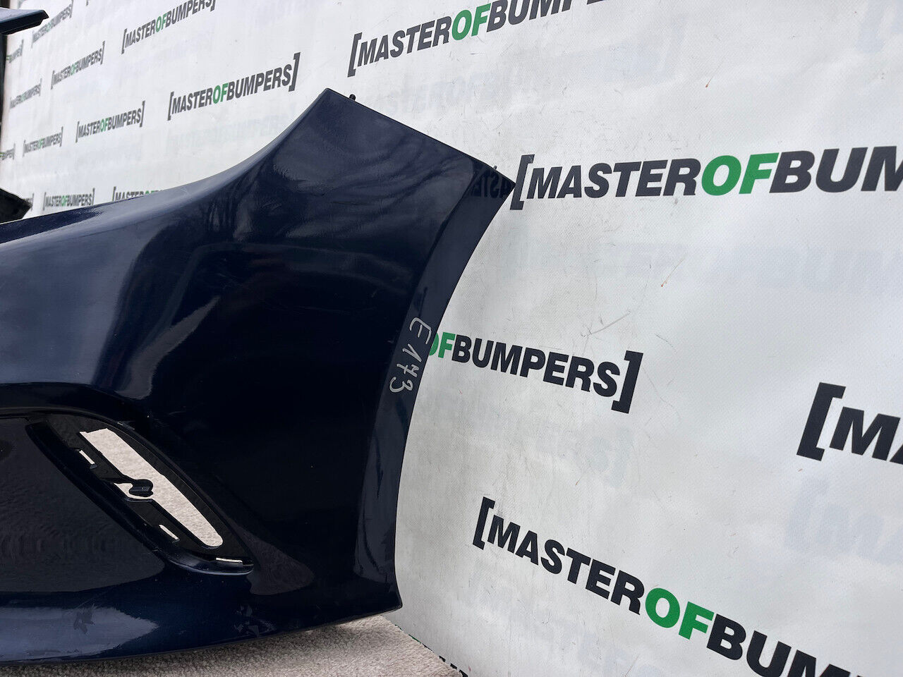 Mercedes A Class Se A176 Lift Hatchback 2016-2019 Front Bumper Genuine [e173]