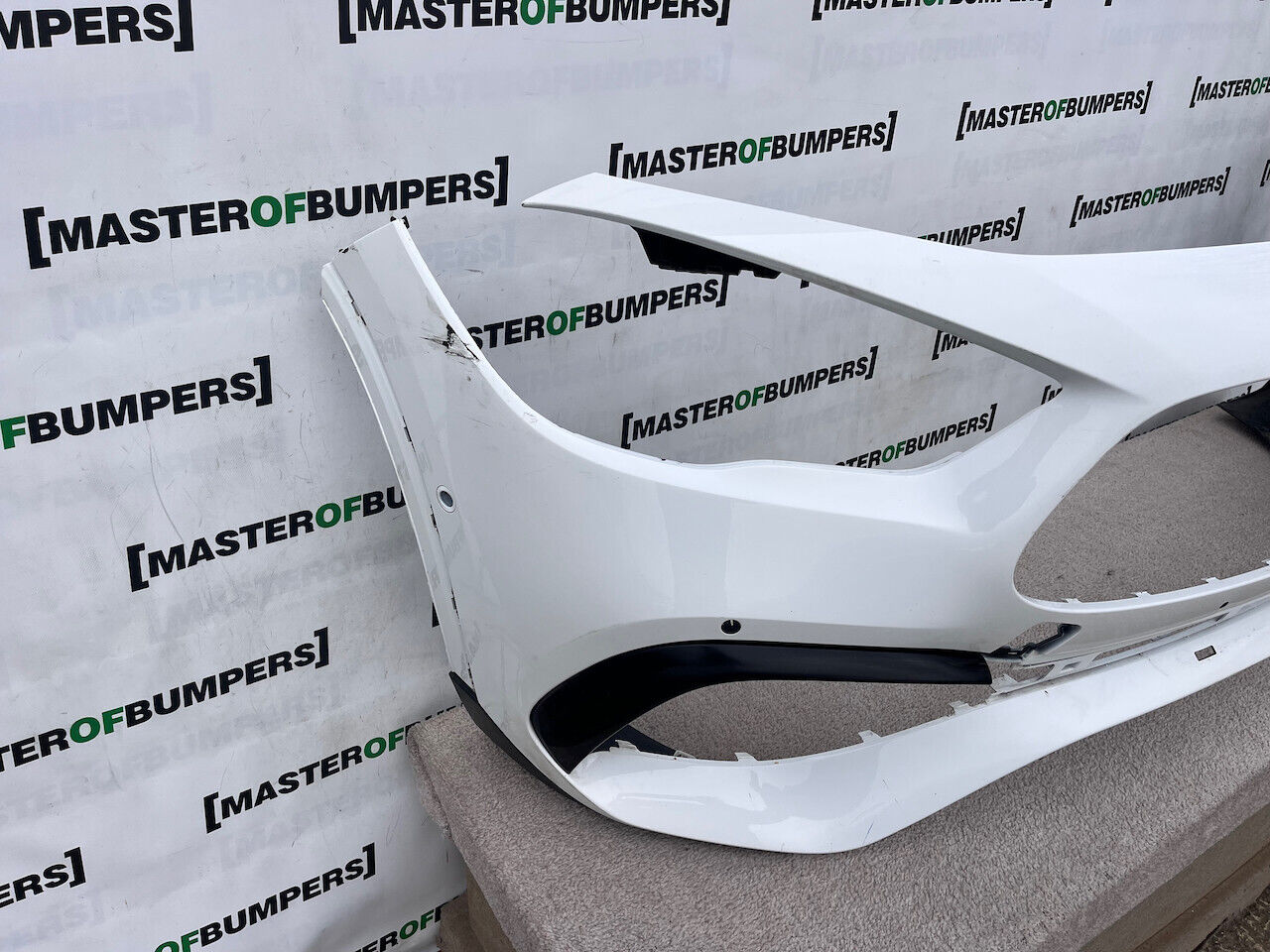 Mercedes Gla Amg Sport A247 Mk2 2020-2024 Front Bumper 6 Pdc Genuine [e179]