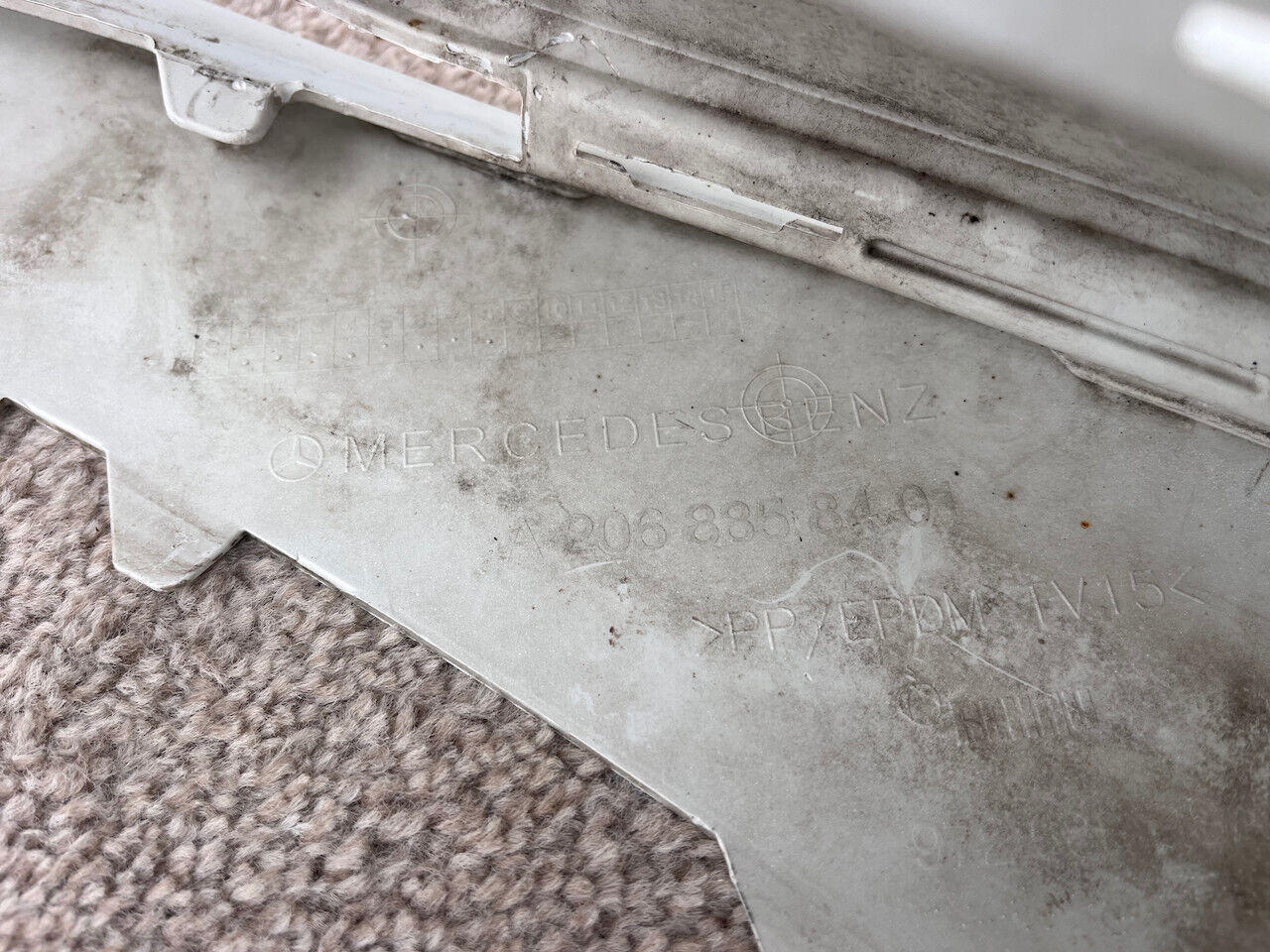 Mercedes C Class Amg Sport A206 Salon Estate 2022-on Front Bumper Genuine [e170]