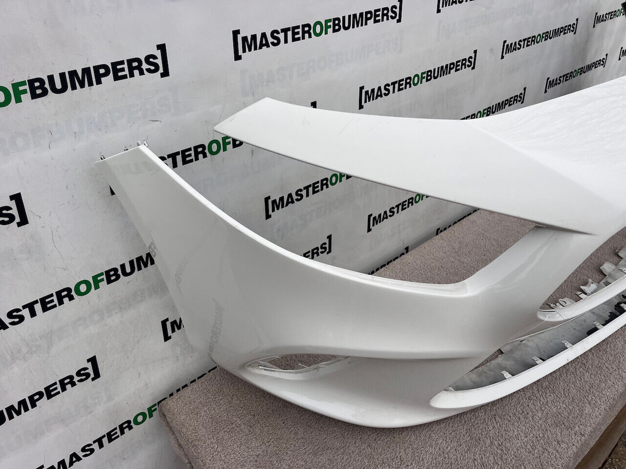 Mercedes A Class Se A177 Hatchback 2019-2022 Front Bumper 4 Pdc Genuine [e171]