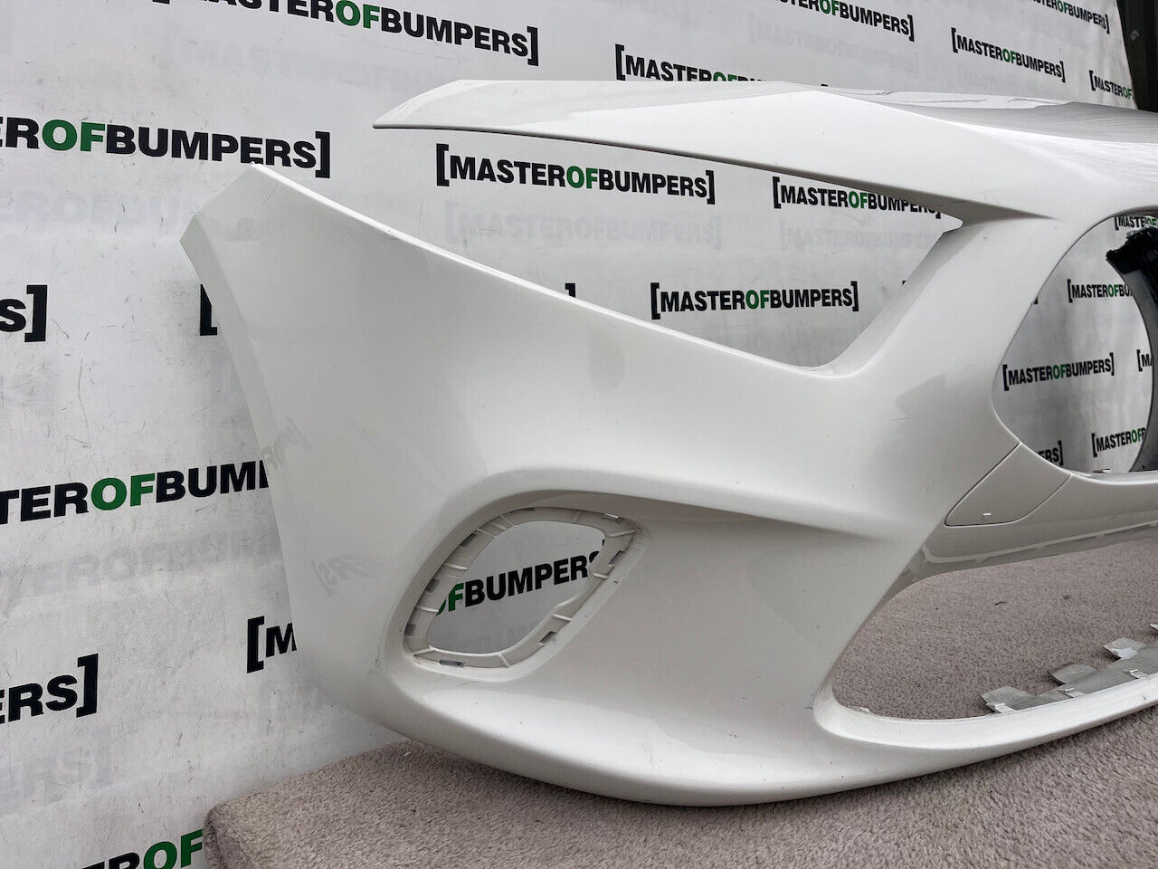 Mercedes A Class Se A177 Hatchback 2019-2022 Front Bumper 4 Pdc Genuine [e171]