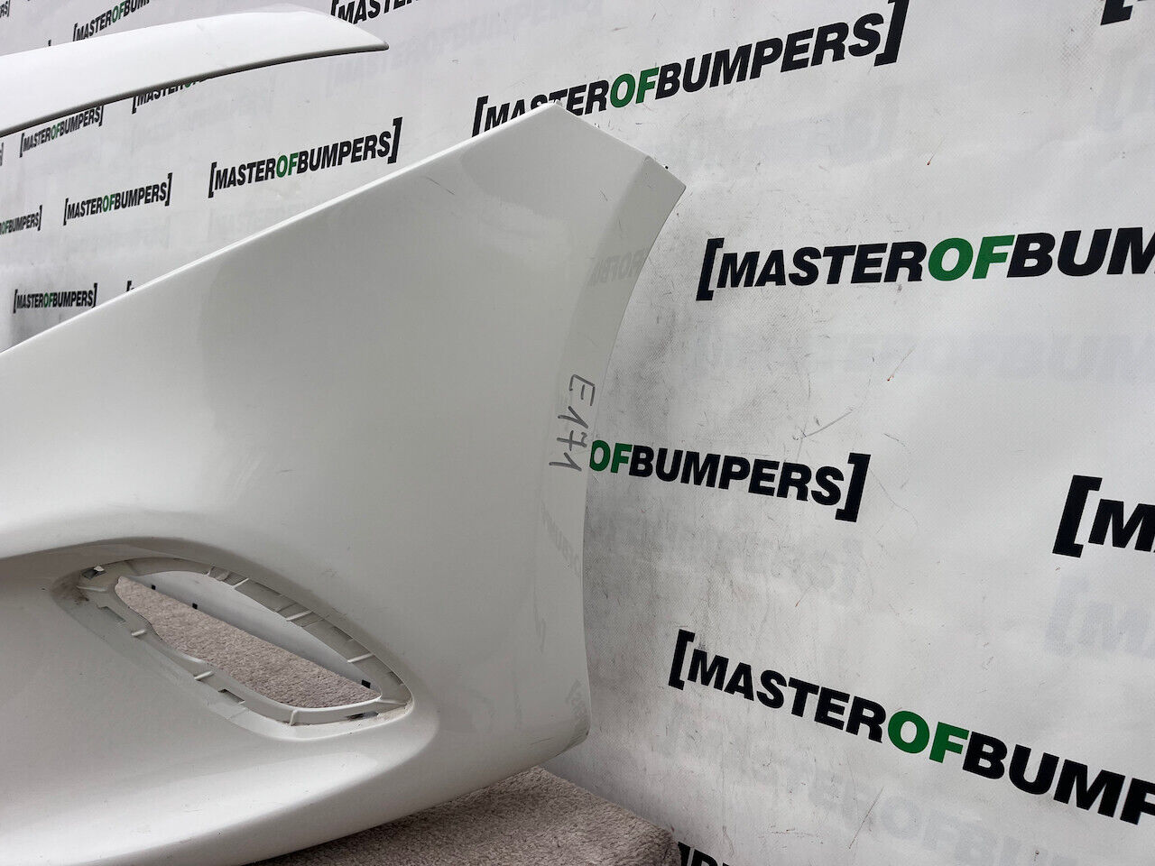 Mercedes A Class Se A177 Hatchback 2019-2022 Front Bumper 4 Pdc Genuine [e171]