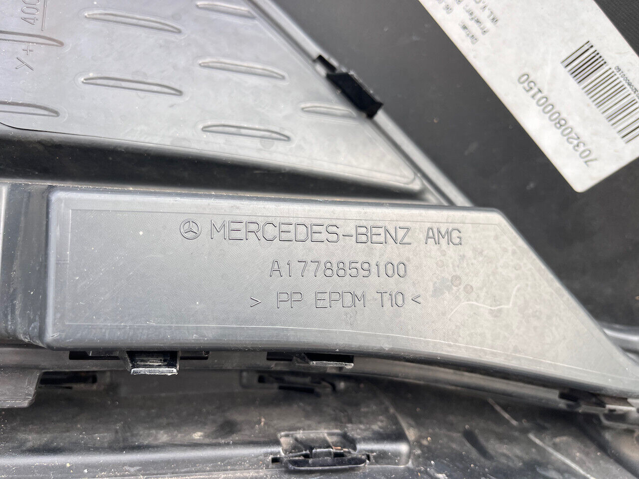 Mercedes Cla Amg Saloon Shotingbrak A118 2020-23 Front Bumper Genuine [e186]