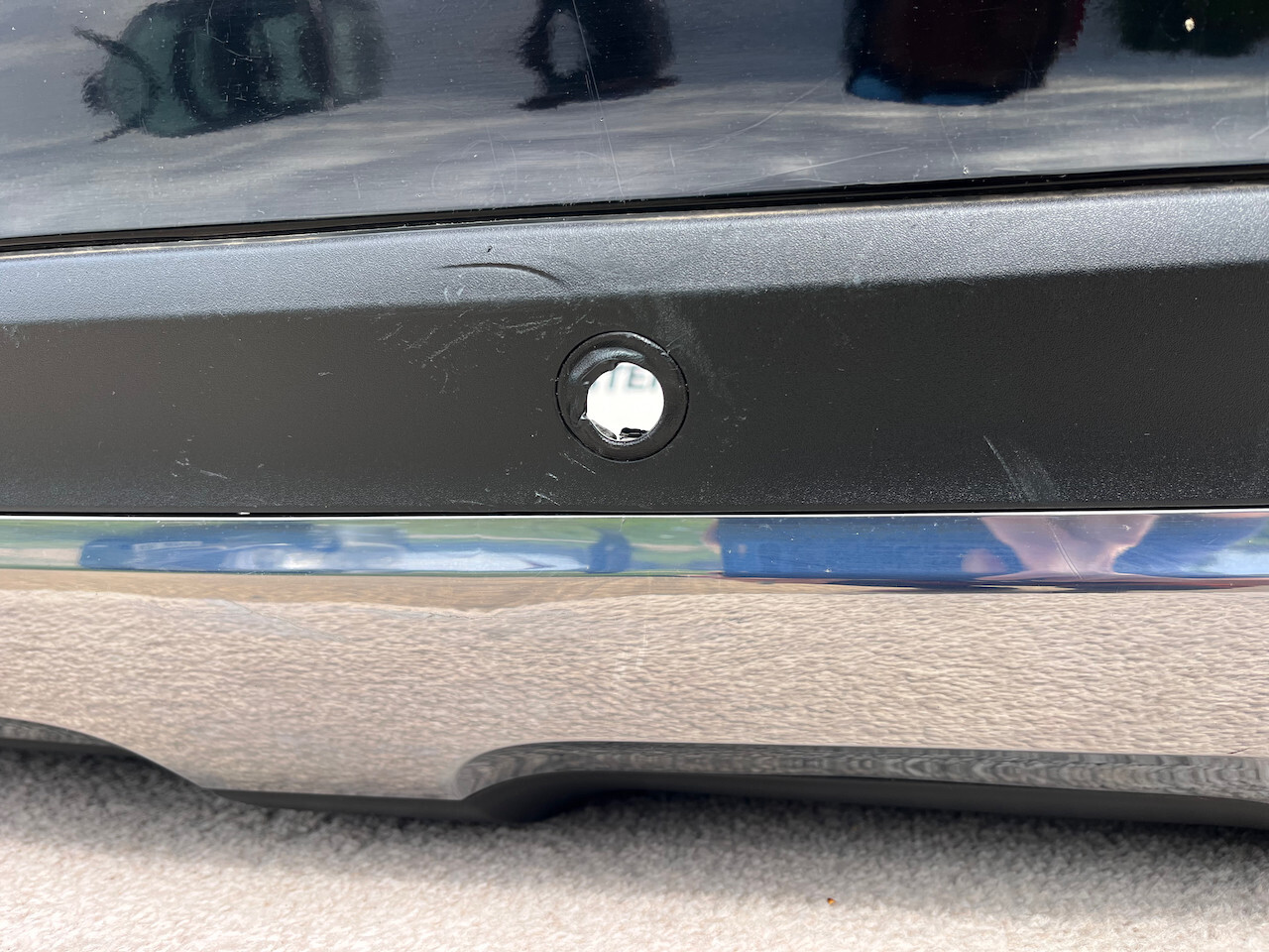 Mercedes Gle Amg Sport A167 Suv 2019-2023 Rear Bumper 6 Pdc Genuine [e224]