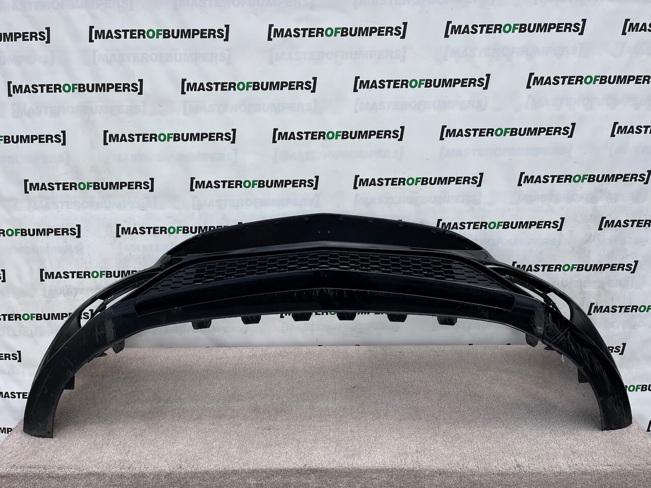 Mercedes Cla Amg Saloon Shotingbrak A118 2019-2023 Front Bumper Genuine [e222]