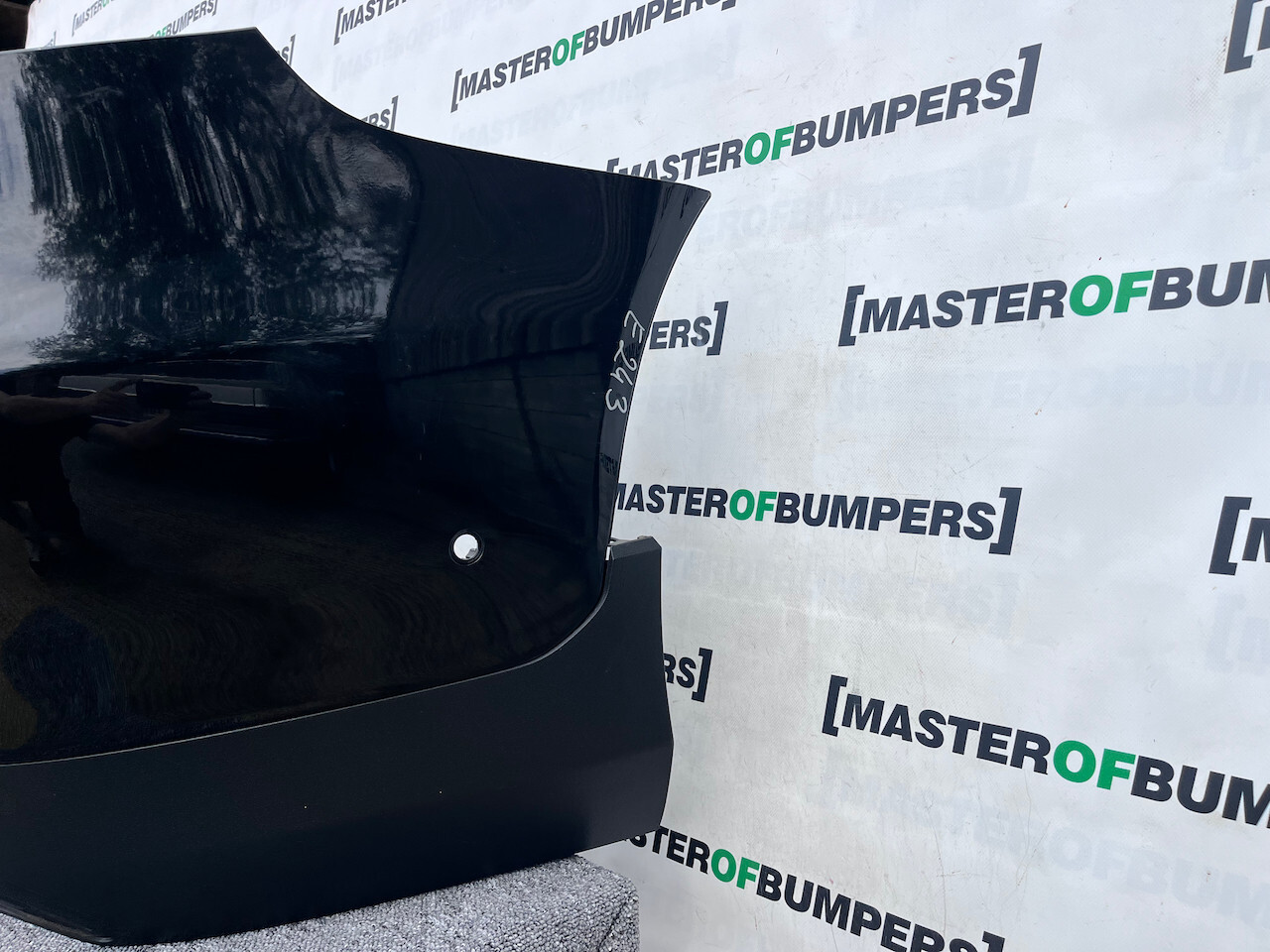 Mercedes Glc Amg Sport Coupe A253 2015-2018 Rear Bumper 6 Pdc Genuine [e243]