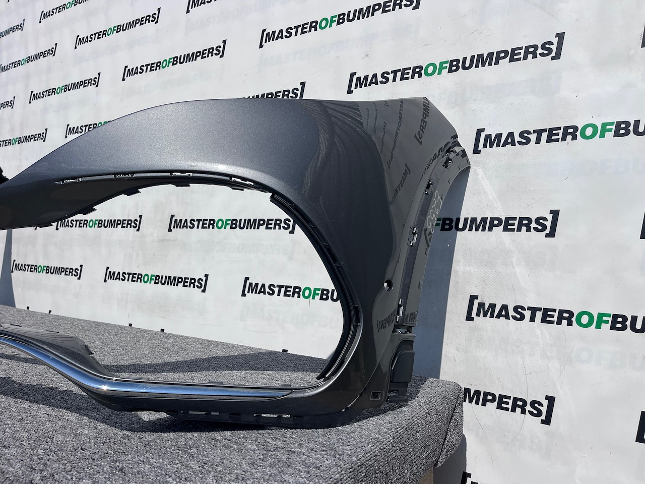 Mercedes Eqa Amg Line H243 Suv 2021-2024 Front Bumper 6 Pdc Genuine [e253]