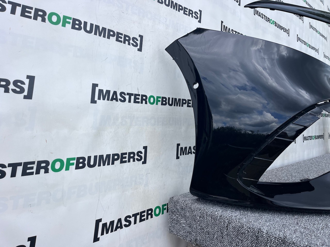 Mercedes A Class Amg Line A177 Lift 2023-2025 Front Bumper 6 Pdc Genuine [e203]