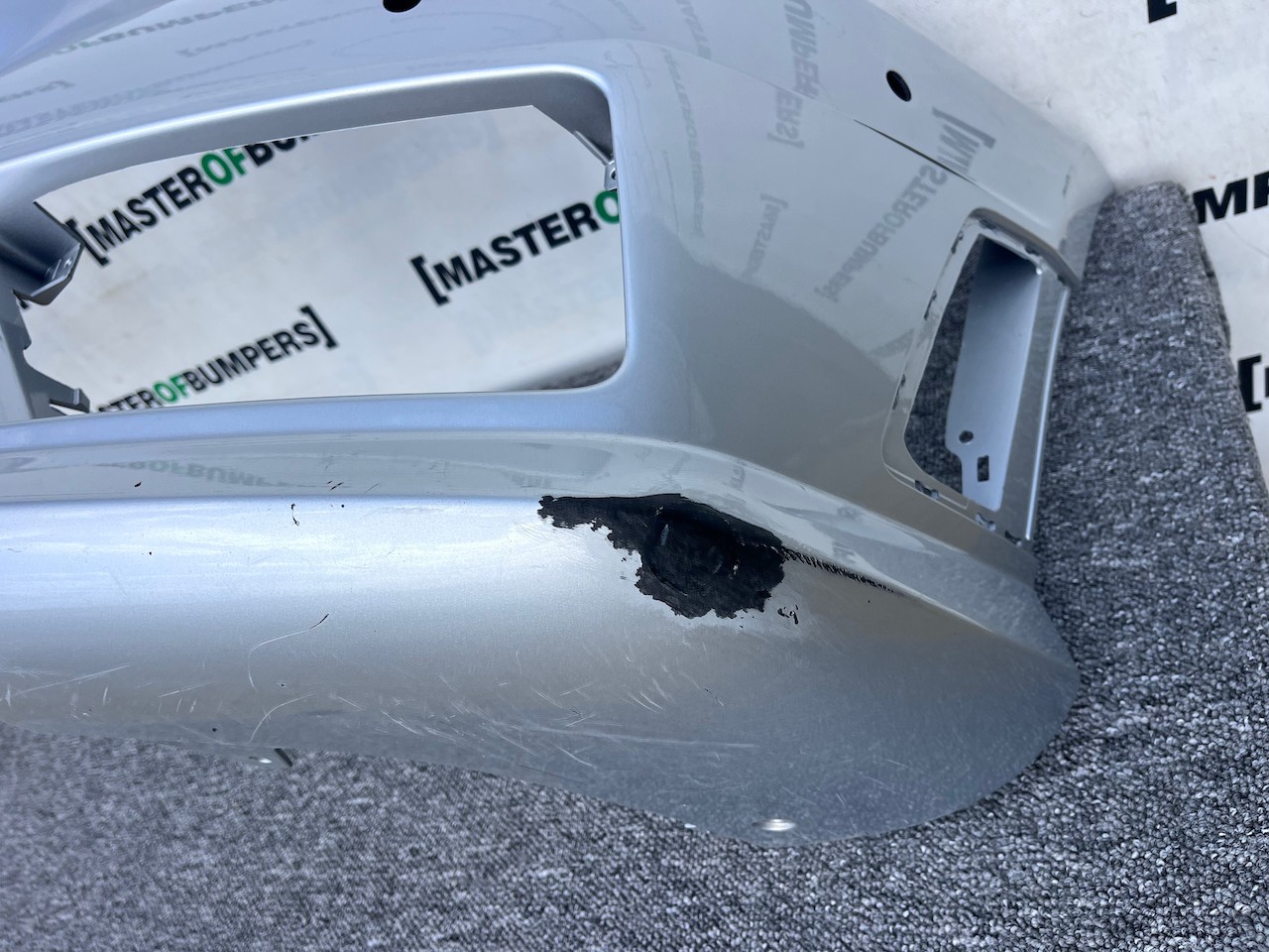 Mercedes Slk Amg Spor A172 Mk3 2012-2015 Front Bumper 6 Pdc +jets Genuine [e272]