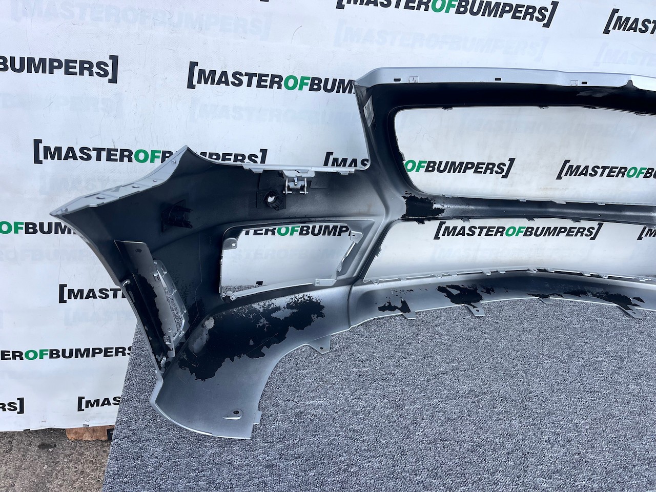 Mercedes Slk Amg Spor A172 Mk3 2012-2015 Front Bumper 6 Pdc +jets Genuine [e272]