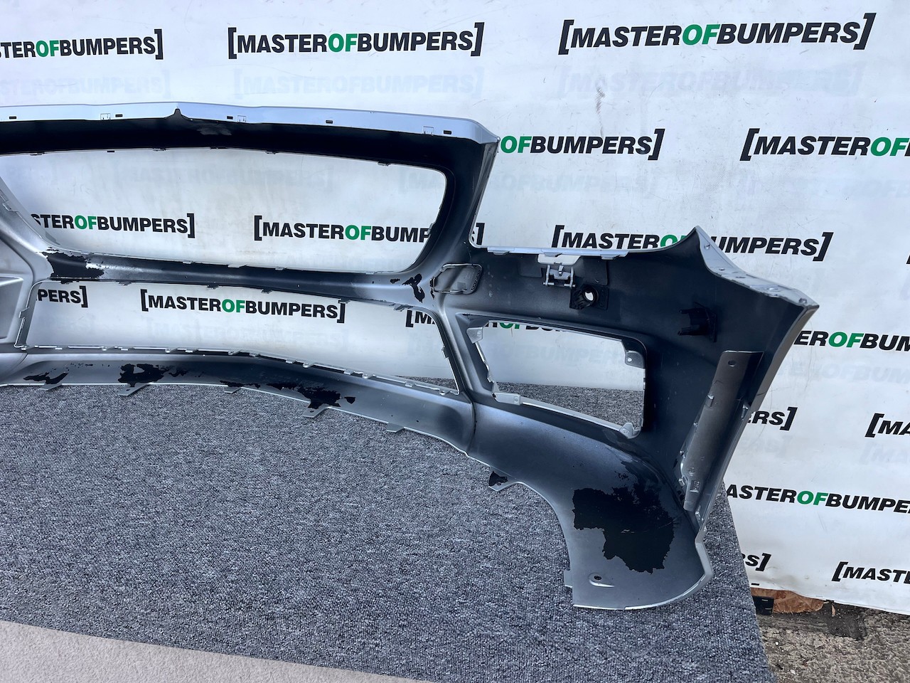 Mercedes Slk Amg Spor A172 Mk3 2012-2015 Front Bumper 6 Pdc +jets Genuine [e272]