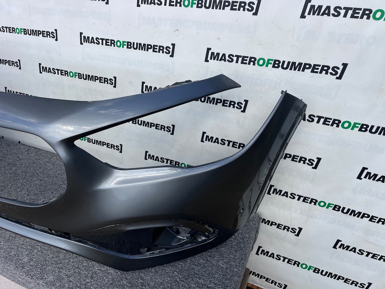 Mercedes Gla Sport Executiv A247 Mk2 2020-2024 Front Bumper 6 Pdc Genuine [e277]
