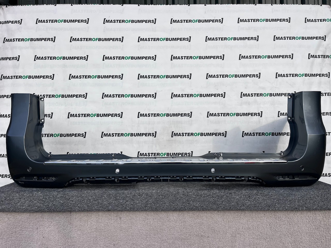 Mercedes Vito Amg Sport A447 2015-2020 Rear Bumper 4 Pdc Genuine [e303]