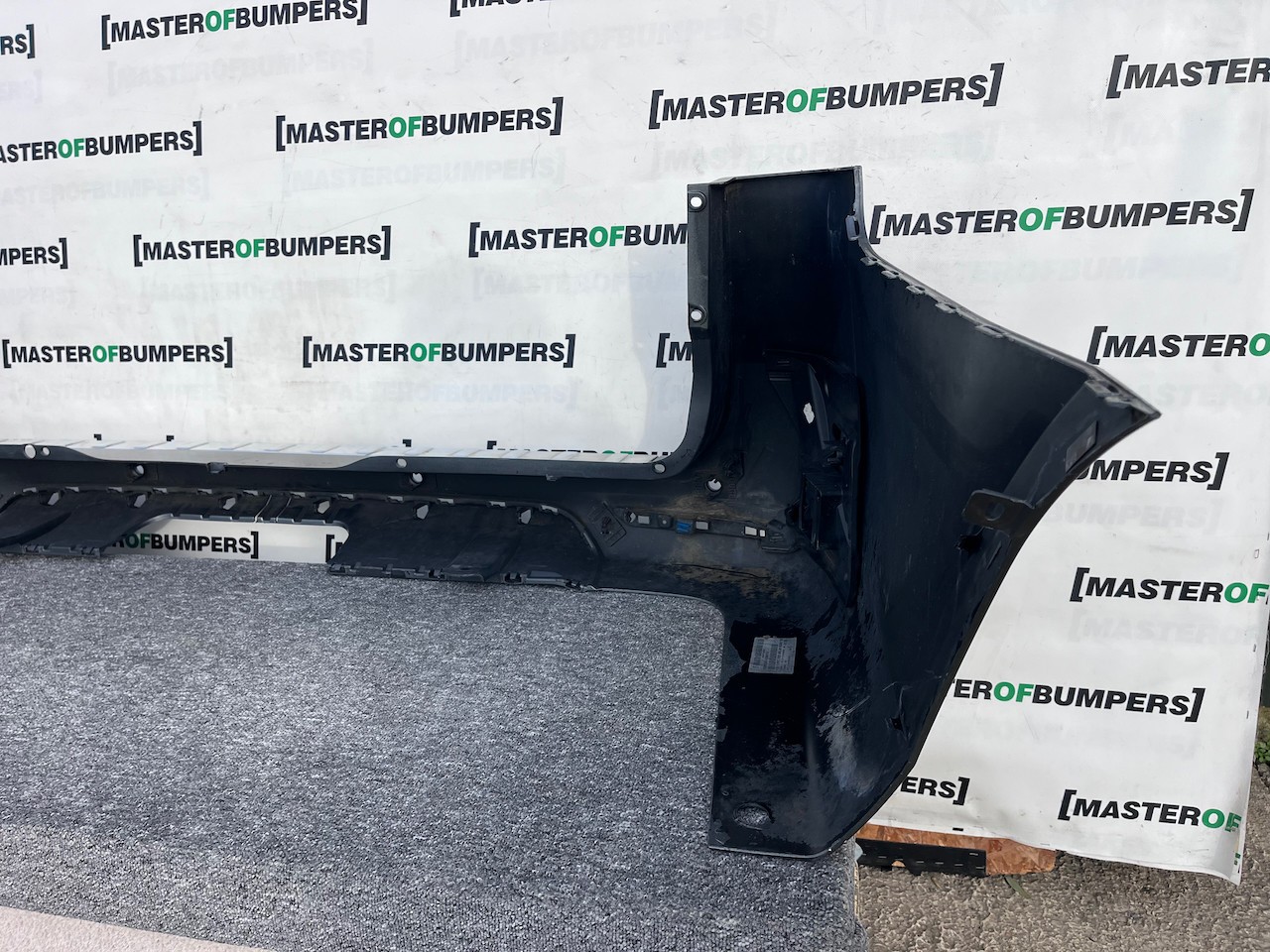Mercedes Vito Amg Sport A447 2015-2020 Rear Bumper 4 Pdc Genuine [e303]