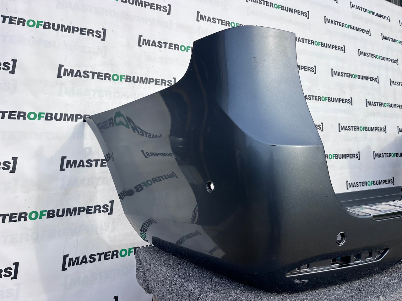 Mercedes Vito Amg Sport A447 2015-2020 Rear Bumper 4 Pdc Genuine [e303]