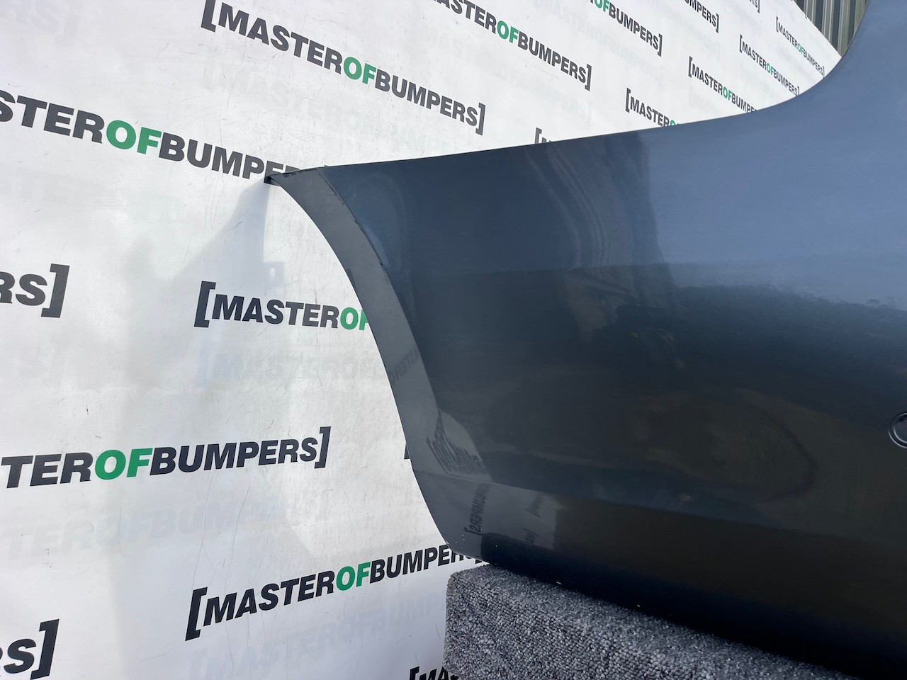 Mercedes Vito Amg Sport A447 2015-2020 Rear Bumper 4 Pdc Genuine [e303]