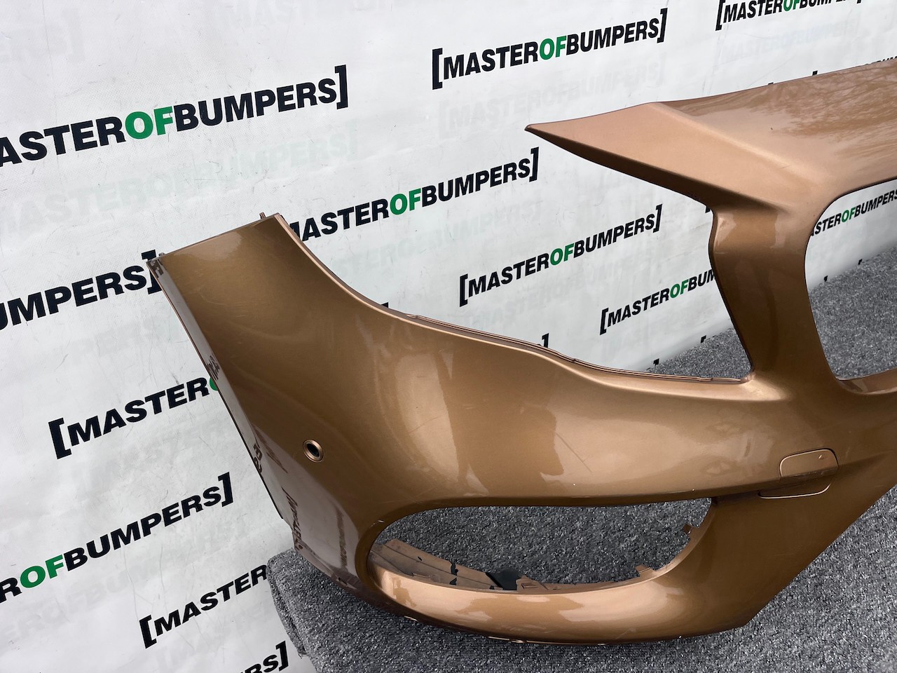 Mercedes Gla Amg Line 4 Matic A156 Lift 2017-2019 Front Bumper Genuine [e308]