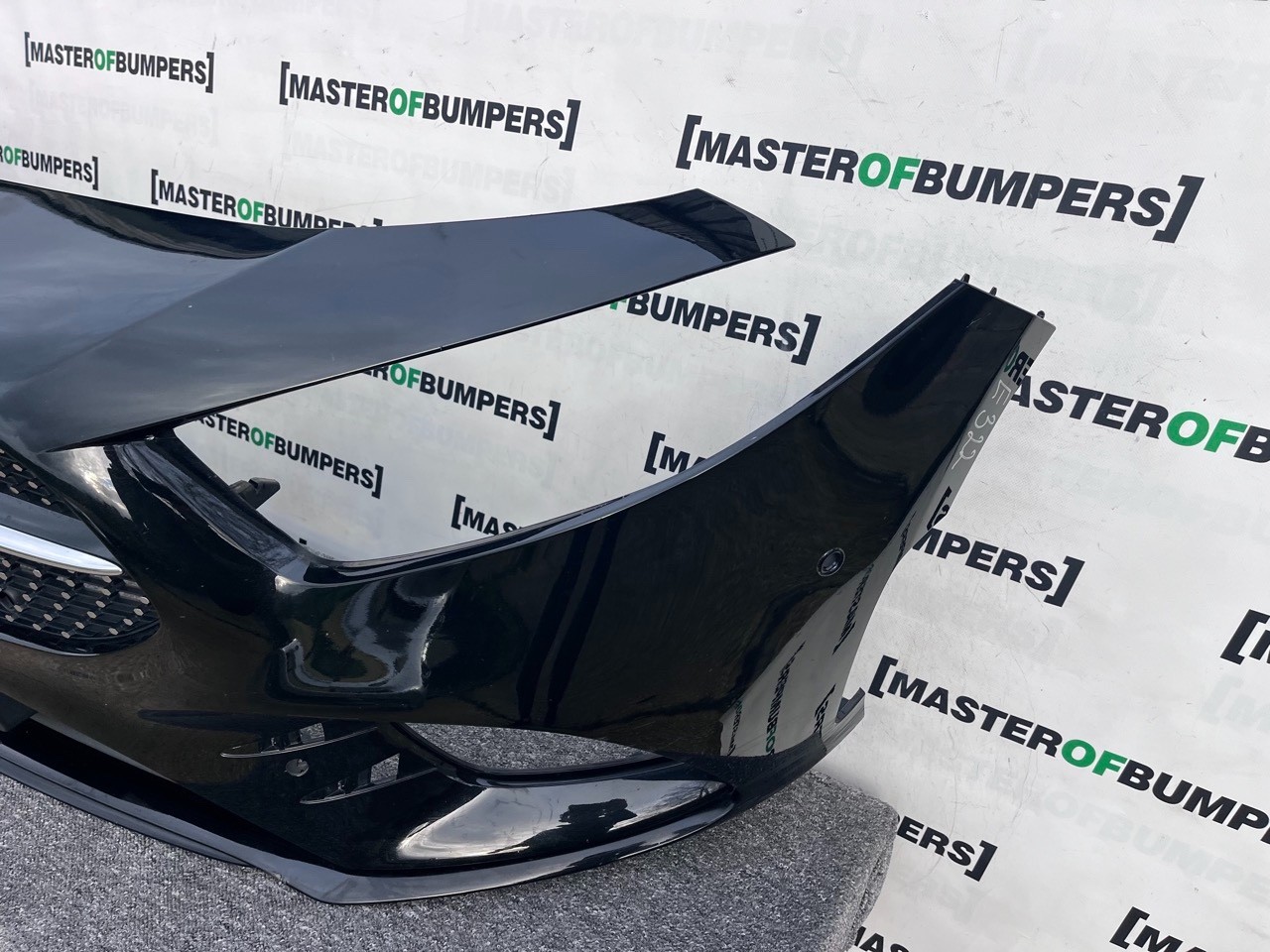 Mercedes A Class Amg A177 Hatchback 2019-2022 Front Bumper 6 Pdc Genuine [e322]