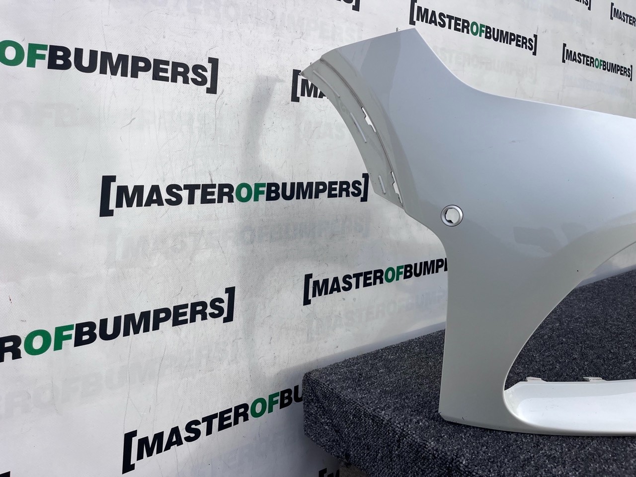 Mercedes Glc Amg Sport A253 Lift 2019-2023 Front Bumper 6 Pdc Genuine [e318]