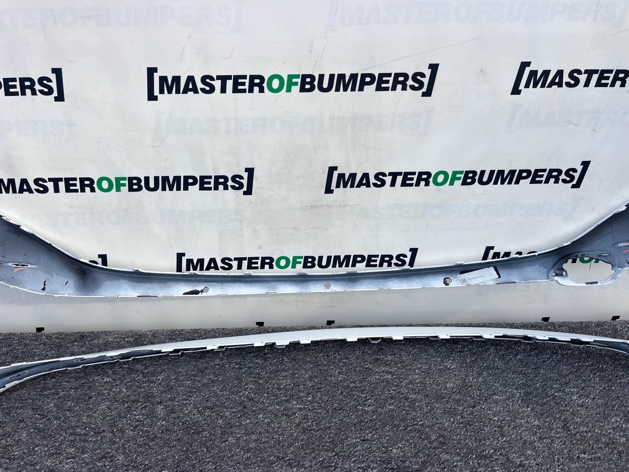 Mercedes Eqa Amg Line H243 Suv 2021-2024 Front Bumper 6 Pdc Genuine [e329]