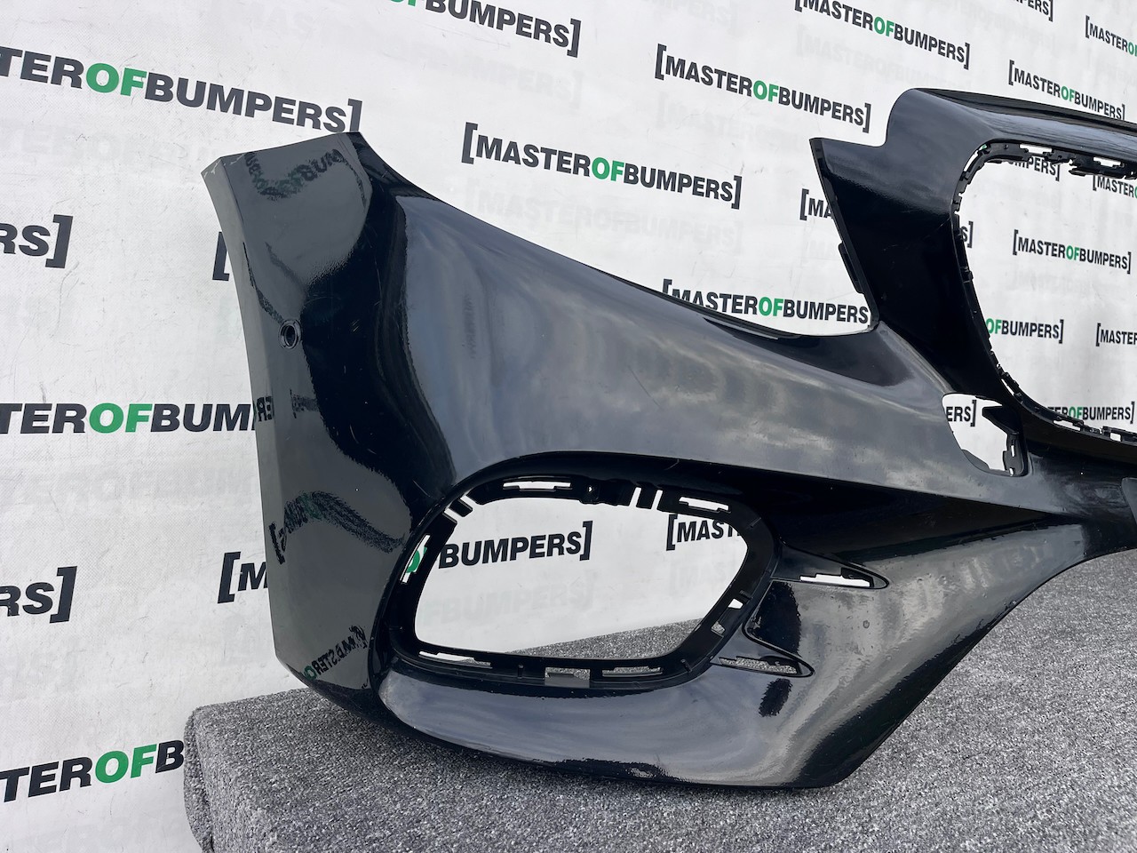 Mercedes E Class Amg A213 Estate Saloon 2016-2020 Front Bumper Genuine [e350]