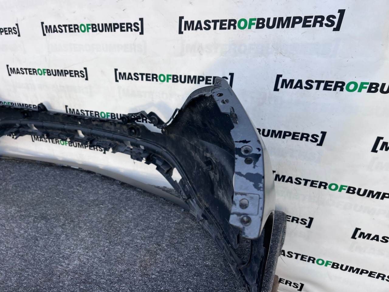 Mercedes Eqc Amg Line Premium A293 2020-2023 Front Bumper 6 Pdc Genuine [e354]