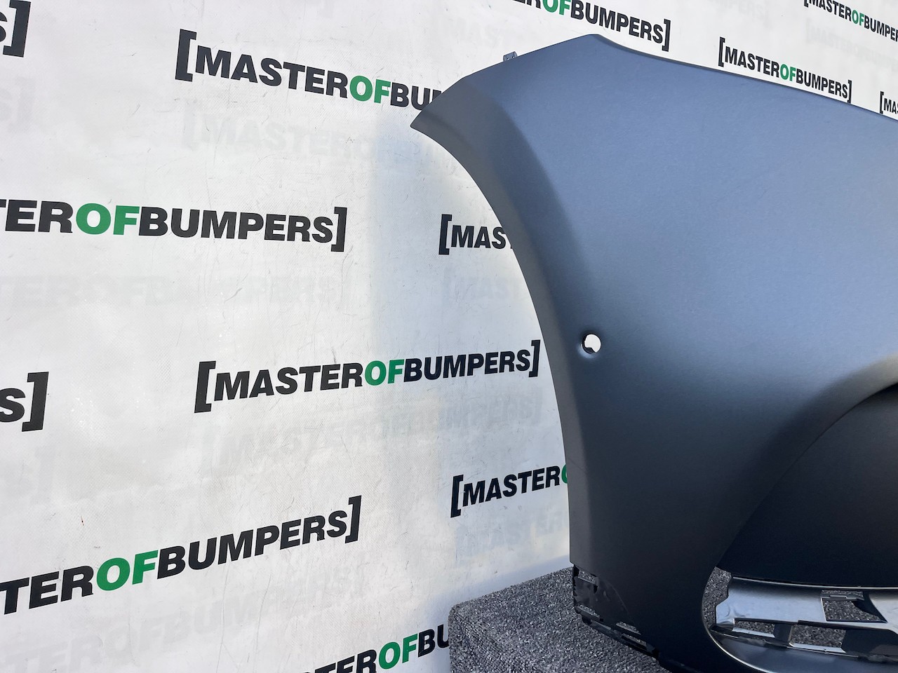 Mercedes Eqc Amg Line Premium A293 2020-2023 Front Bumper 6 Pdc Genuine [e354]