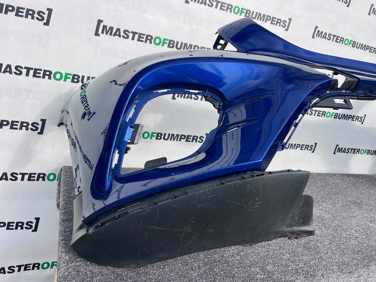 Mercedes Glc Amg Sport A253 4matic 2015-2018 Front Bumper 6 Pdc Genuine [e358]