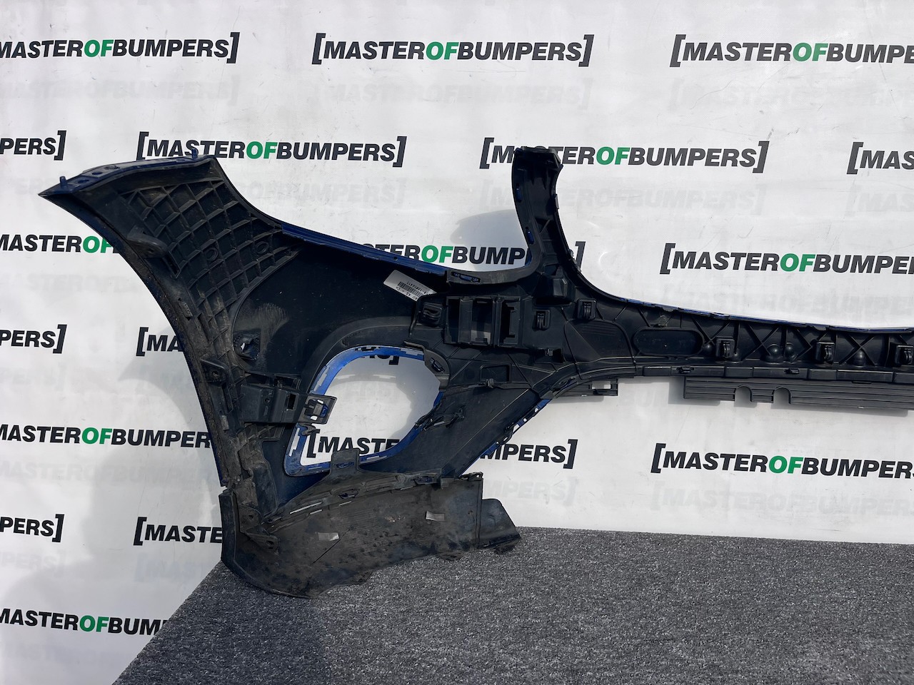 Mercedes Glc Amg Sport A253 4matic 2015-2018 Front Bumper 6 Pdc Genuine [e358]