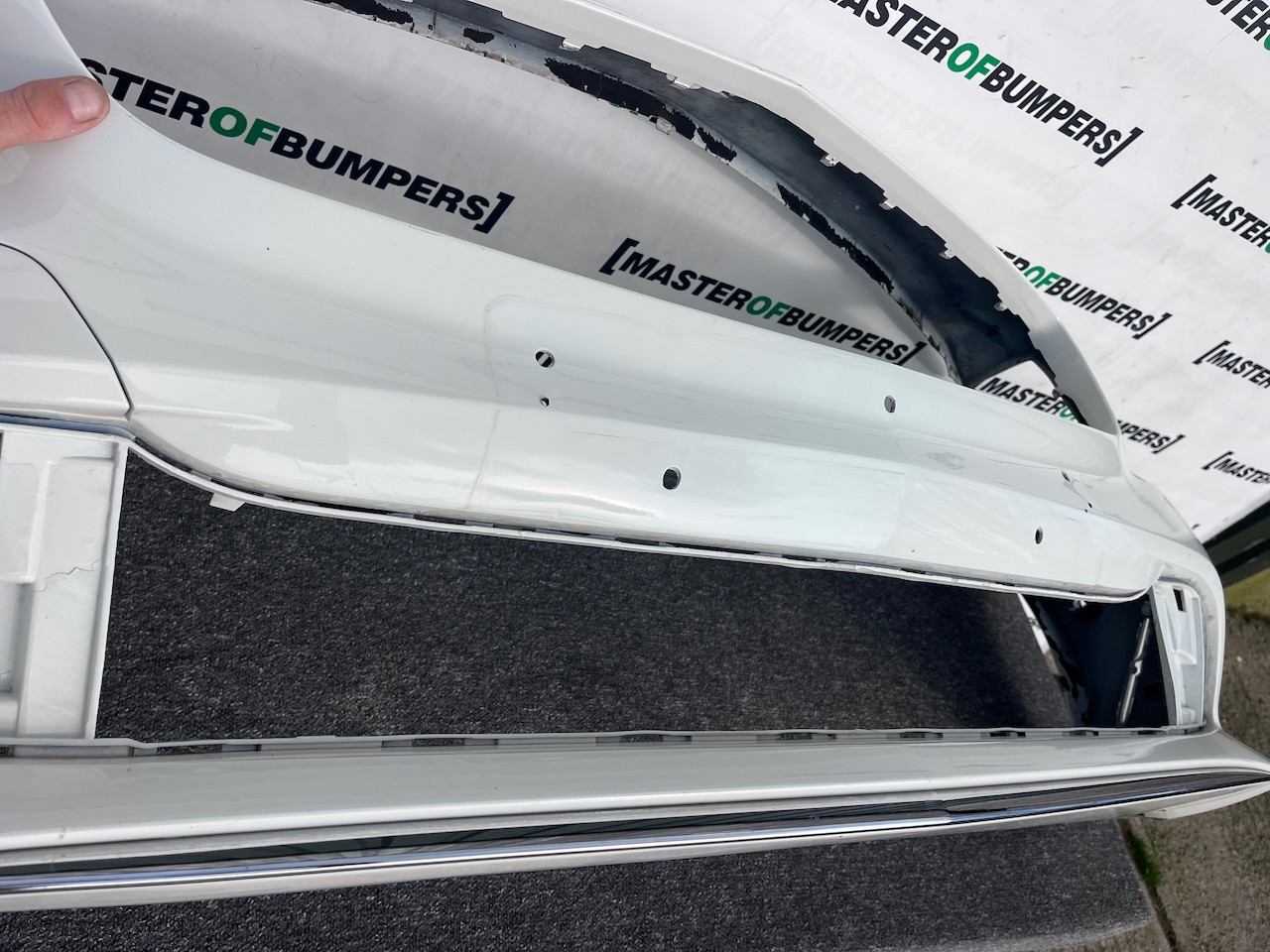 Mercedes A Class Se A176 Lift Hatchback 2016-2019 Front Bumper Genuine [e359]