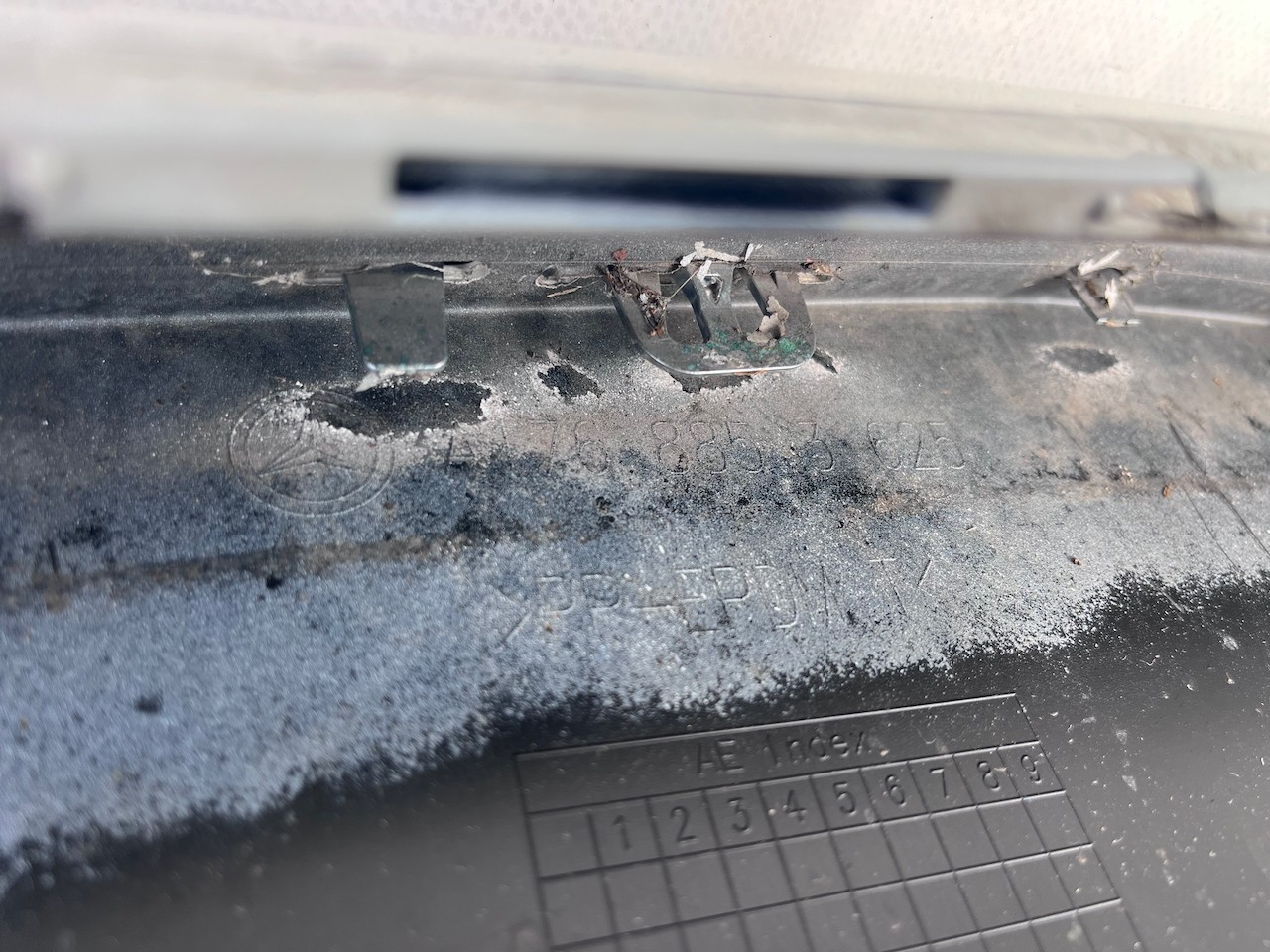 Mercedes A Class Se A176 Lift Hatchback 2016-2019 Front Bumper Genuine [e359]