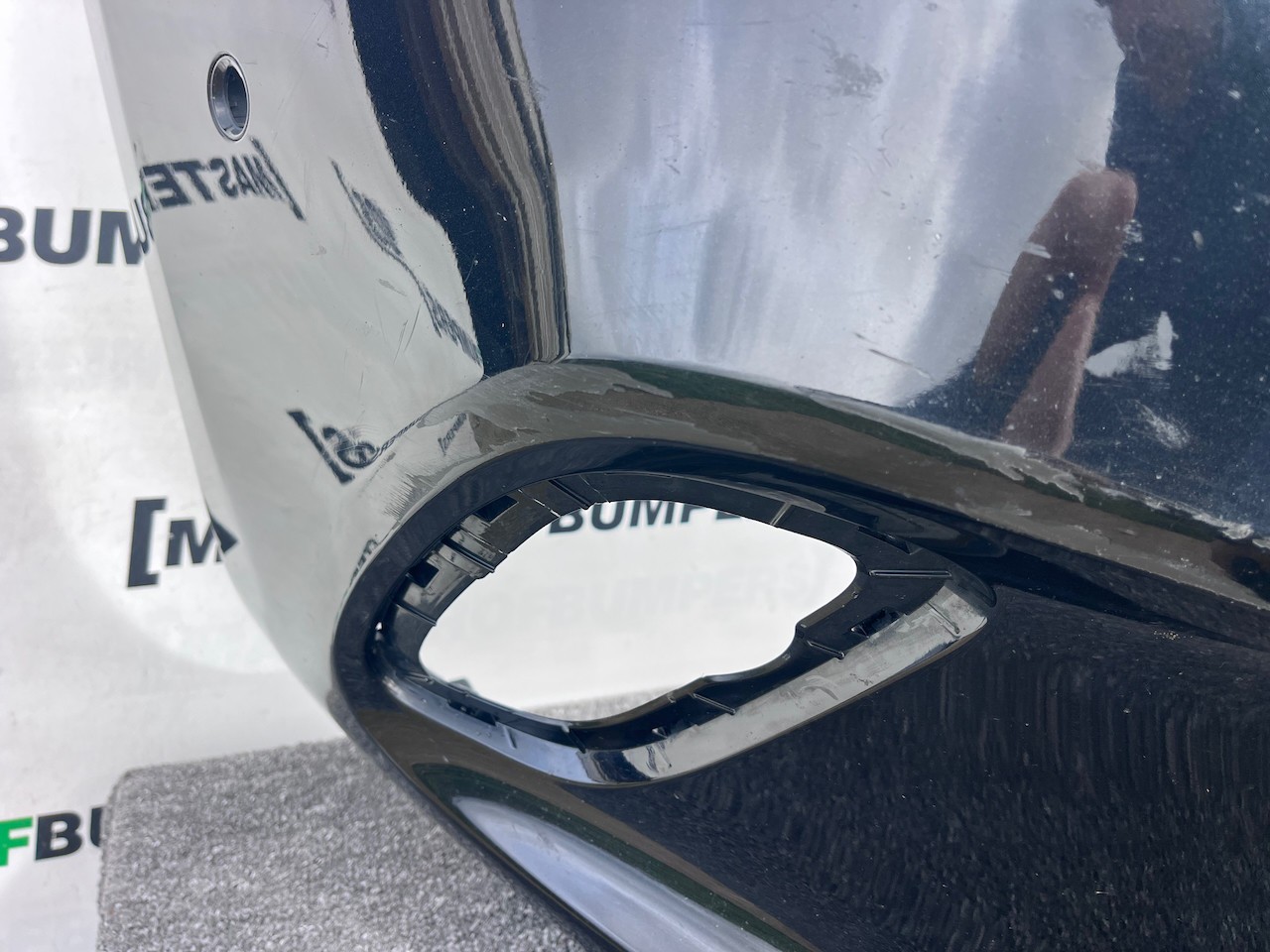 Mercedes A Class Se A177 Hatchback 2019-2022 Front Bumper 6 Pdc Genuine [e366]