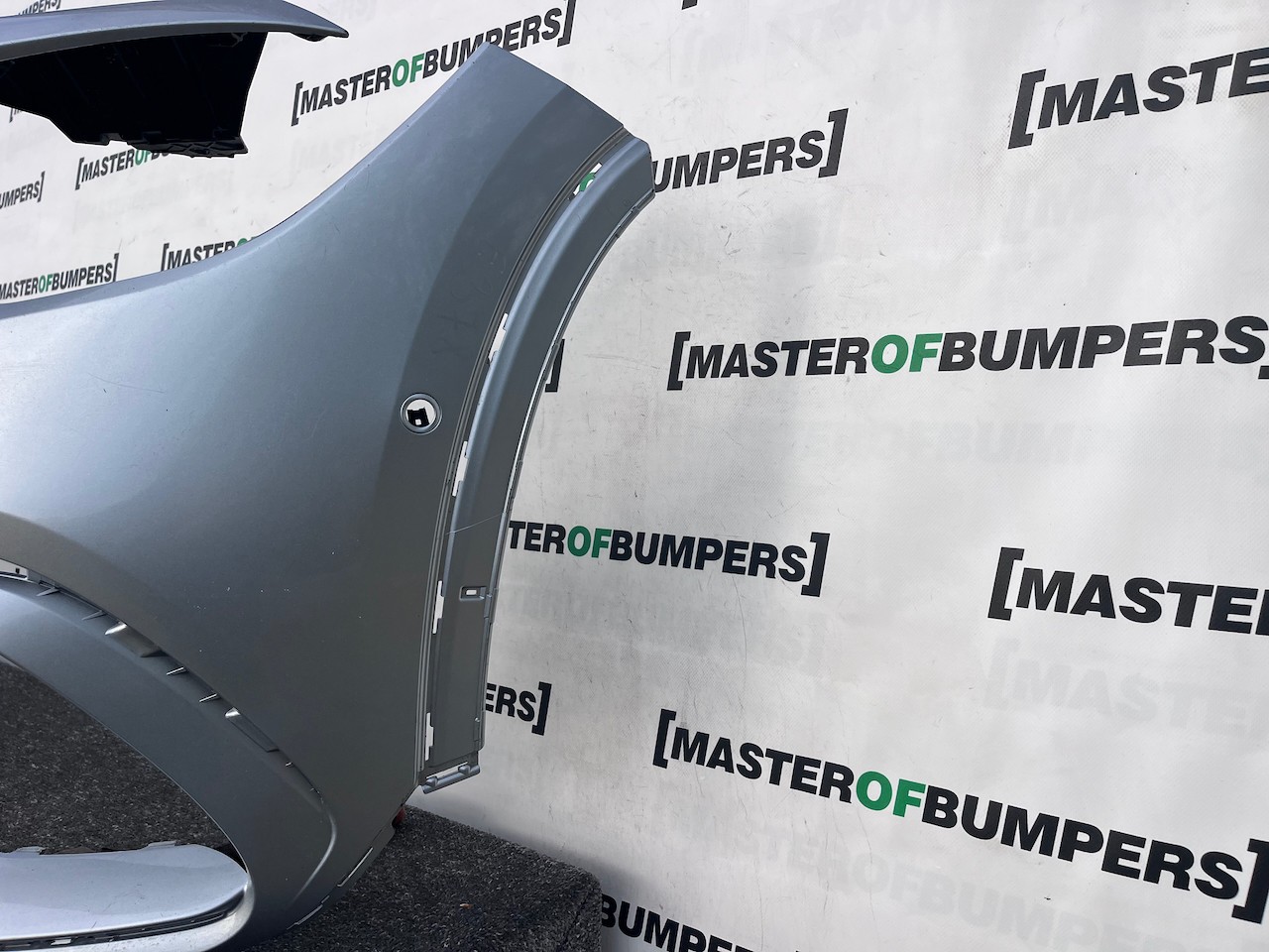 Mercedes Gla Amg Sport A247 Lift 2023-2026 Front Bumper 6 Pdc Genuine [e378]