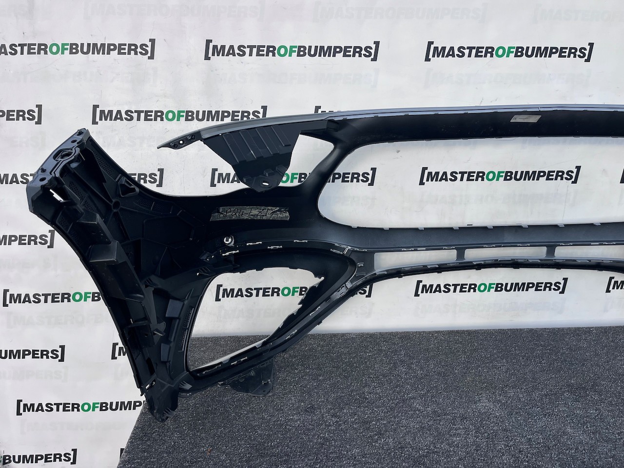 Mercedes Gla Amg Sport A247 Lift 2023-2026 Front Bumper 6 Pdc Genuine [e379]