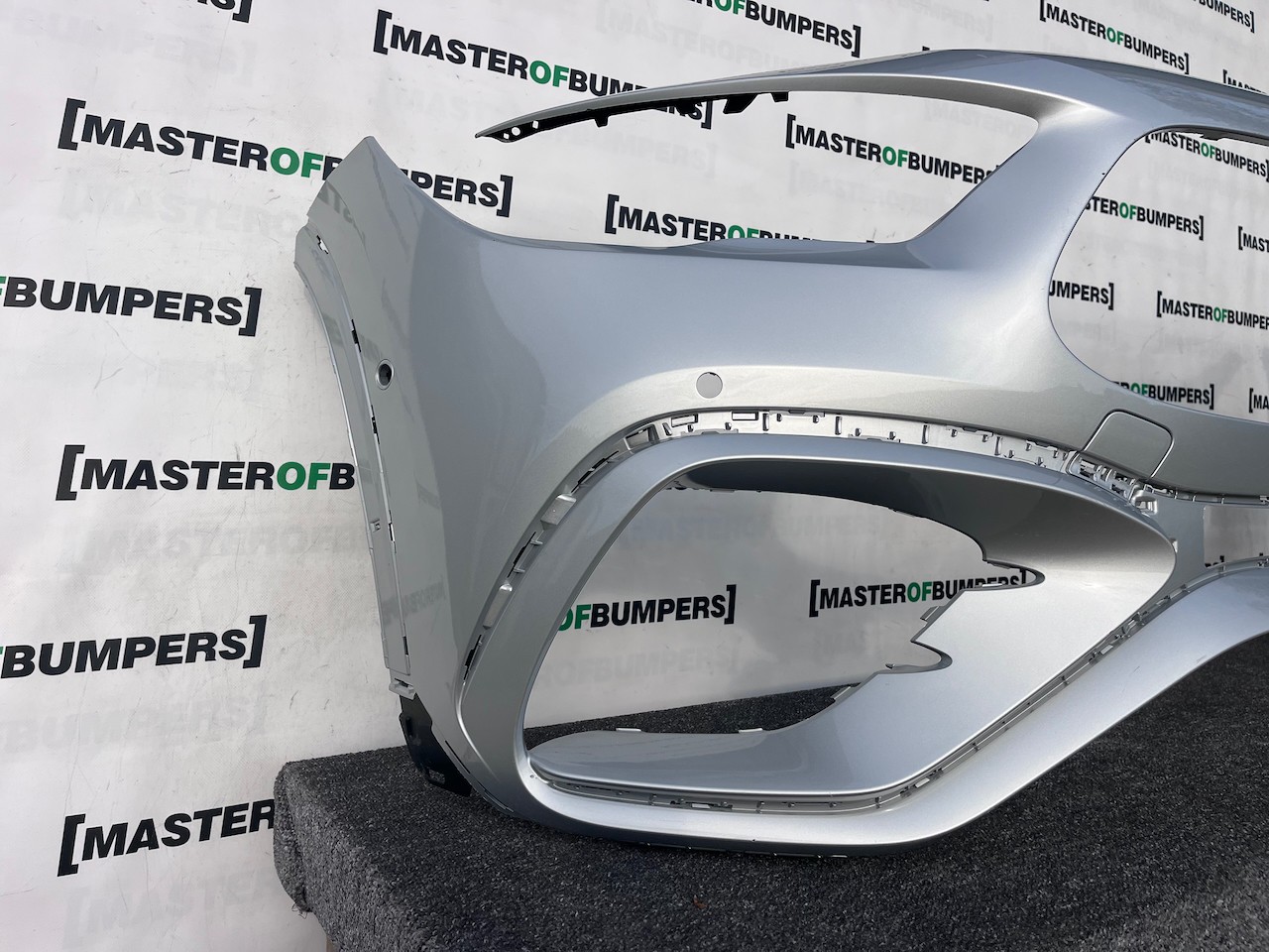 Mercedes Gla Amg Sport A247 Lift 2023-2026 Front Bumper 6 Pdc Genuine [e379]