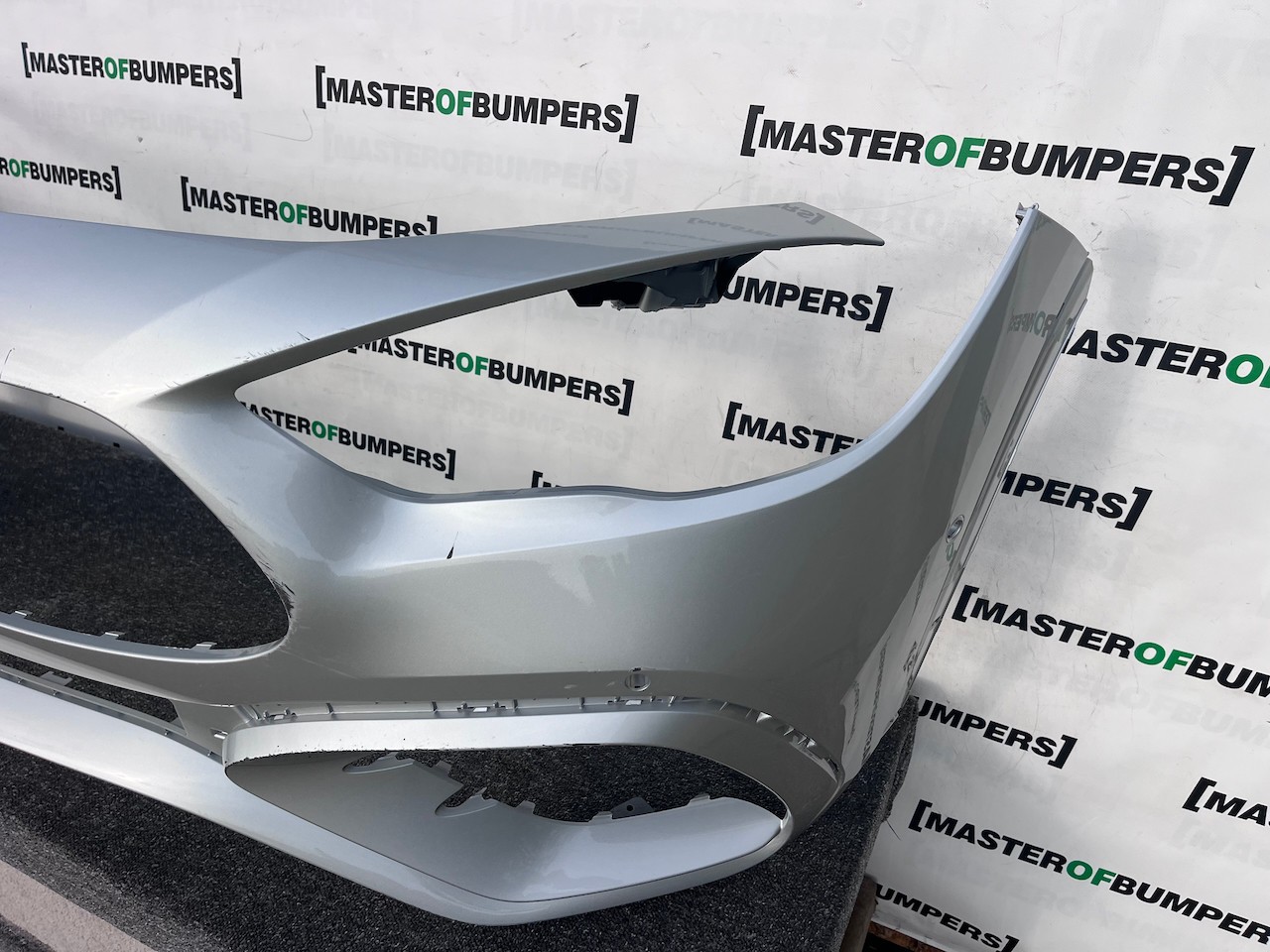 Mercedes Gla Amg Sport A247 Lift 2023-2026 Front Bumper 6 Pdc Genuine [e379]