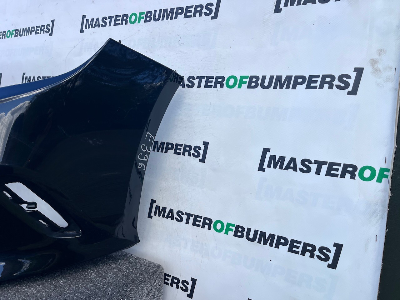 Mercedes A Class Se A176 Lift Hatchback 2016-2019 Front Bumper Genuine [e396]