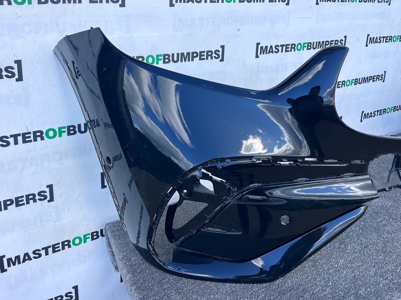 Mercedes Glc Amg Sport X254 A254 2024-2026 Front Bumper 6 Pdc Genuine [e392]