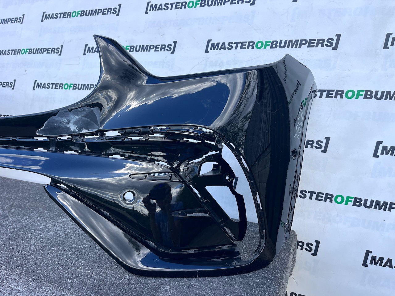 Mercedes Glc Amg Sport X254 A254 2024-2026 Front Bumper 6 Pdc Genuine [e392]