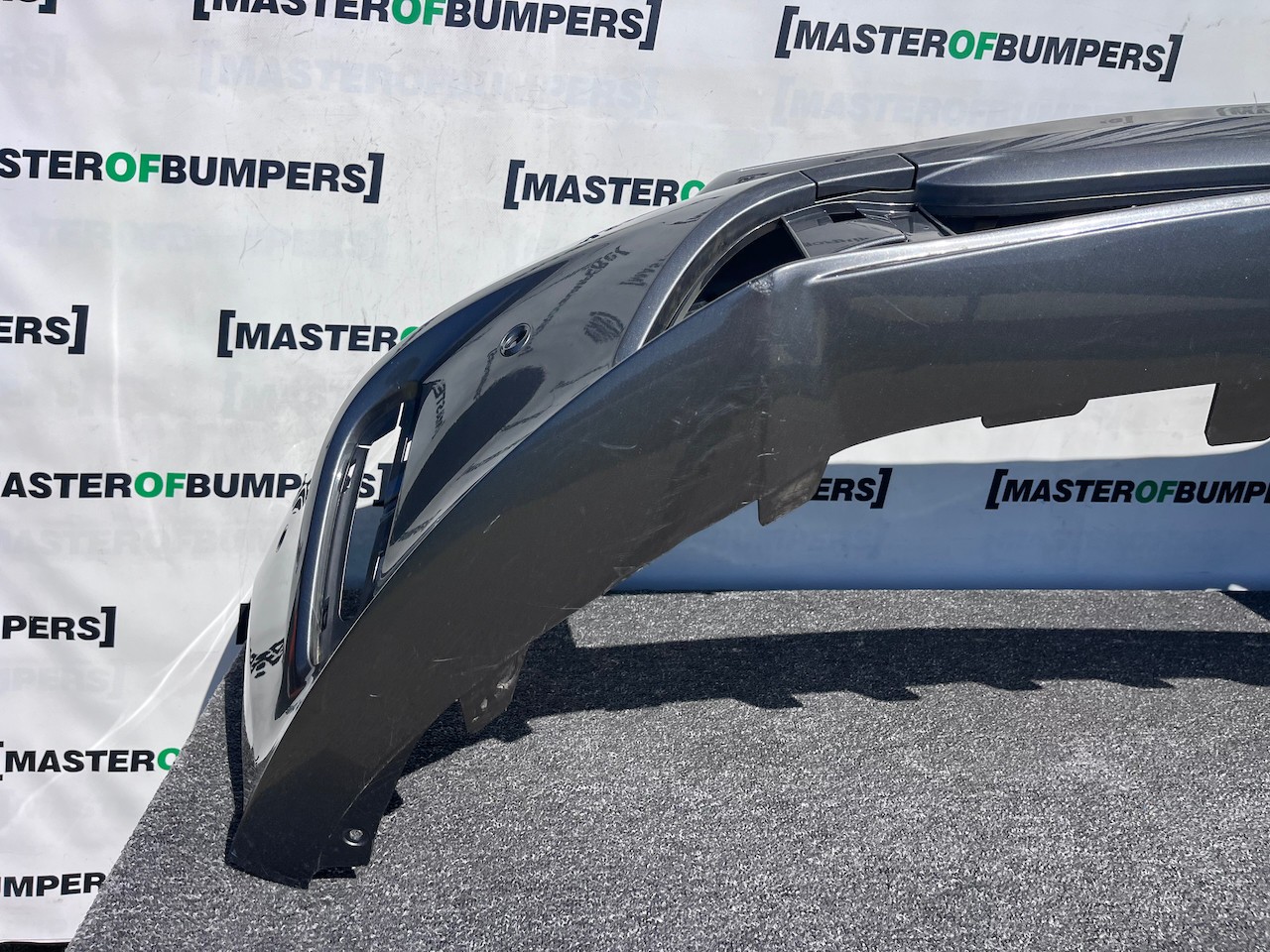 Mercedes A Class Se A176 Lift Hatchback 2016-2019 Front Bumper Genuine [e406]