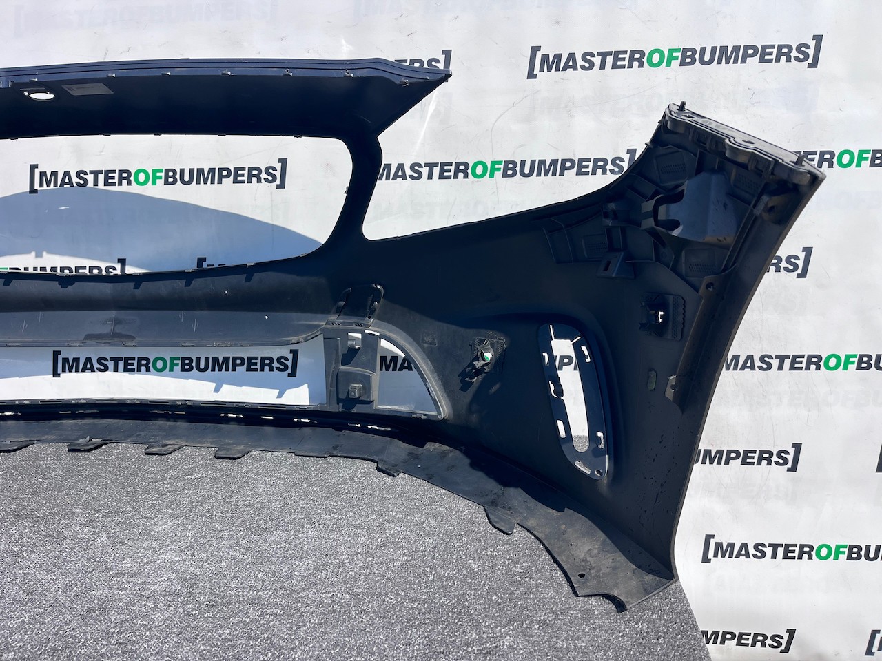 Mercedes A Class Se A176 Lift Hatchback 2016-2019 Front Bumper Genuine [e406]