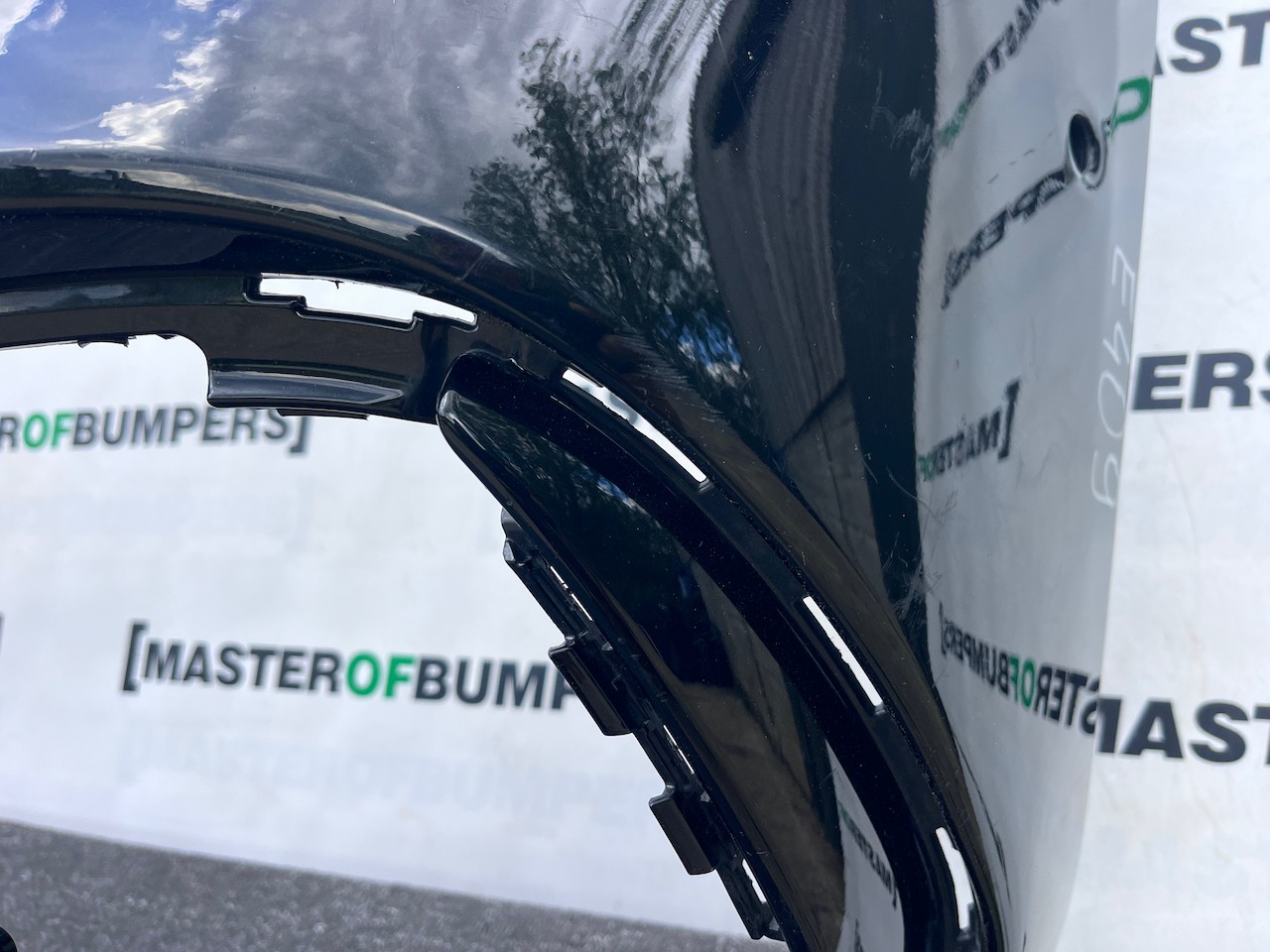 Mercedes C Class Amg Sport A206 2022-2026 Front Bumper 6 Pdc Genuine [e409]