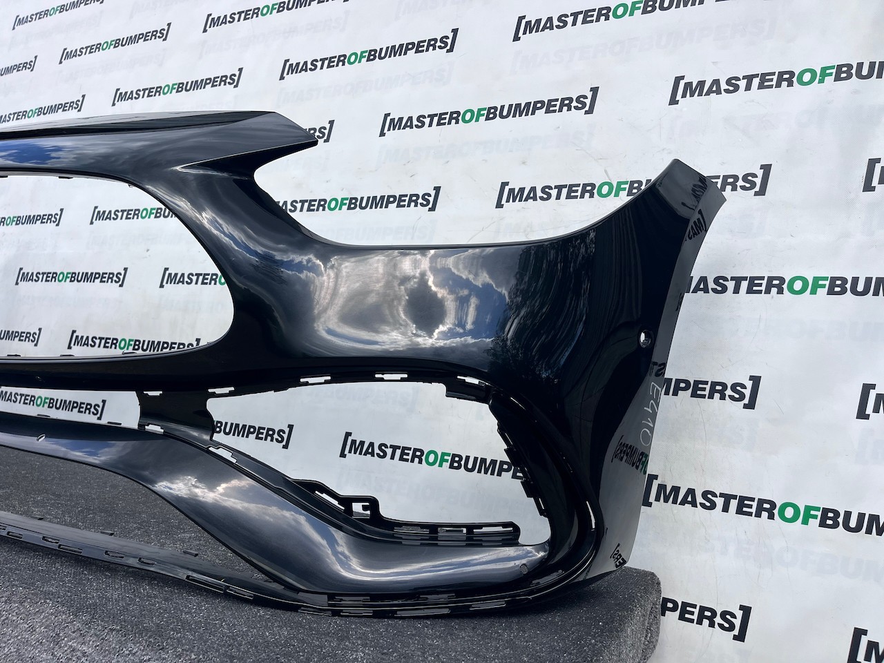 Mercedes C Class Amg Sport A206 2022-2026 Front Bumper 6 Pdc Genuine [e410]