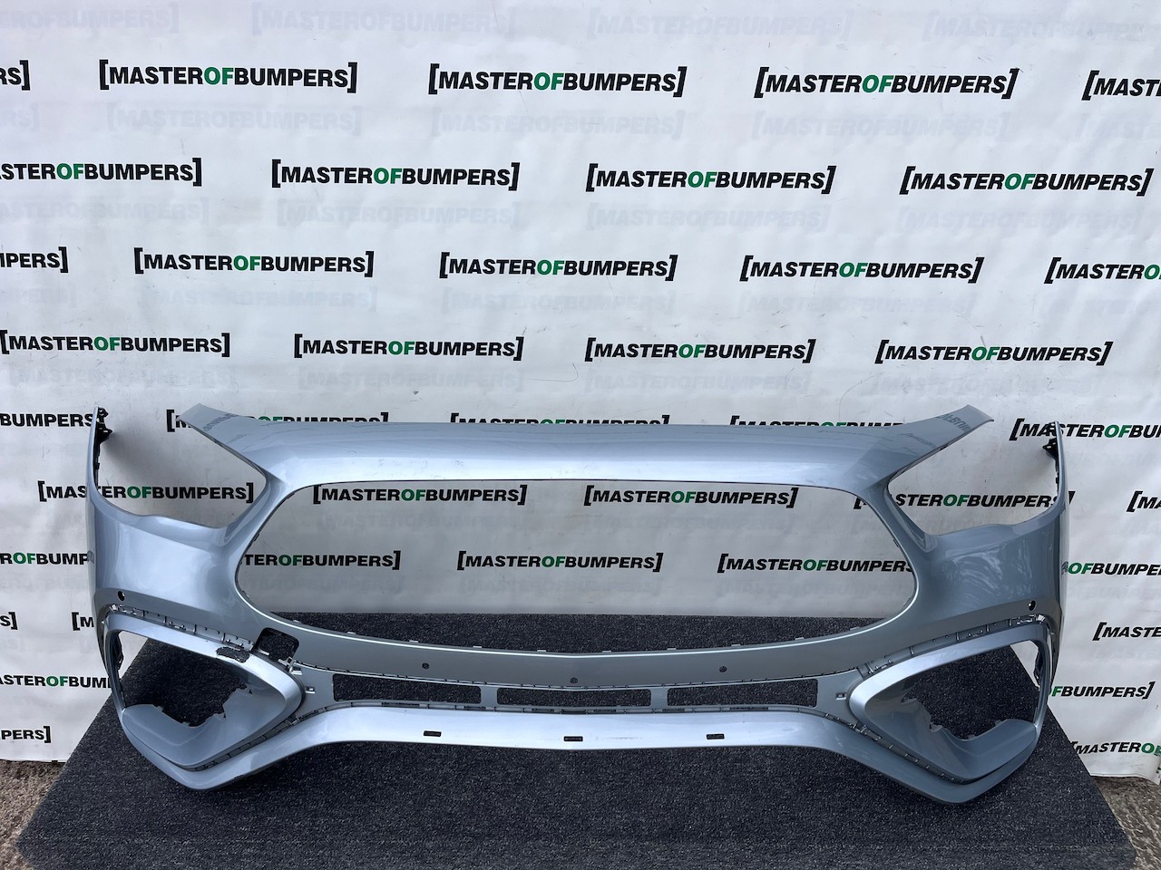 Mercedes Gla Amg Premium A247 Lift 2024-2026 Front Bumper 6 Pdc Genuine [e423]