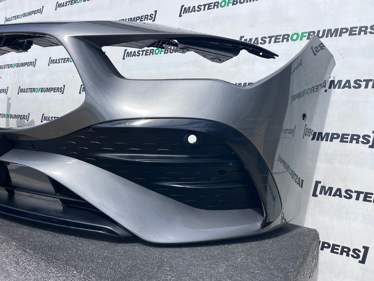 Mercedes Cla Amg A118 Lift Shootngbr 2023-2025 Front Bumper 6 Pdc Genuine [e310]
