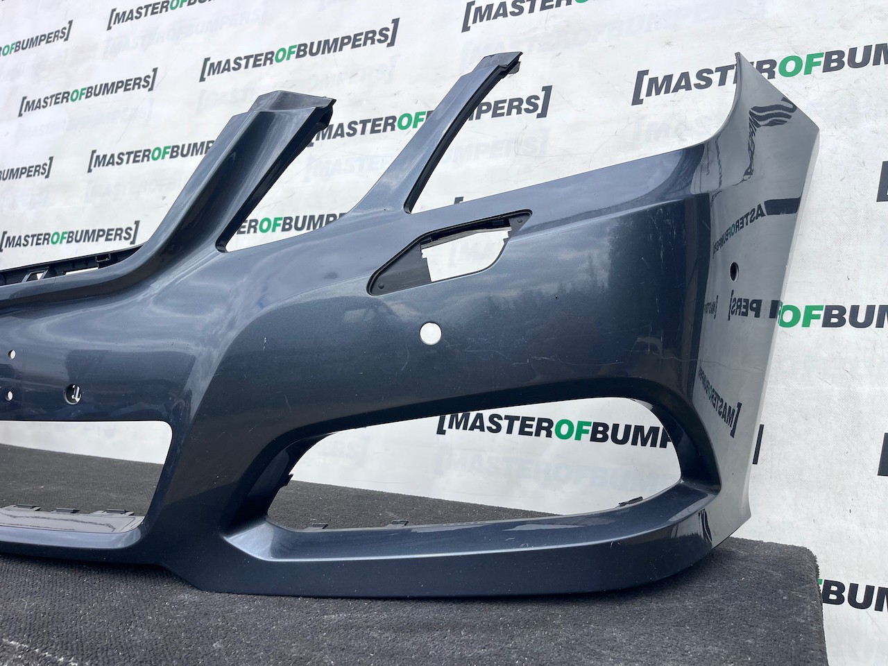 Mercedes E Class Se A212 Saloon Estate 2009-2012 Front Bumper Genuine [e448]